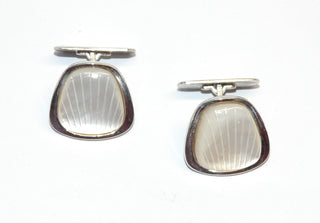 Einzelstücke, Vintage-Manschettenknöpfe mit gerieftem Perlmutt in 835 Silber, ca. 18 mm x 17 mm, um 1950-1960-	Vintage-Schmuck nur im Onlineshop von danilogold!