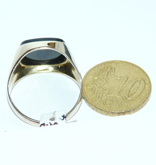 Einzelstück, Vintage Onyx-Ring, klassischer Herrenring, Siegelring aus 585 Gelbgold, poliert mit einer quadratischen, abgerundeten Onyx-Platte, um 1970, Ringweite 58,5 -	Vintage-Schmuck nur im Onlineshop von danilogold!
