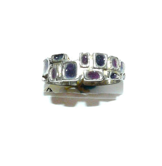 Einzelstück, Vintage-Ring Silber mit kleinen rechteckigen Vertiefungen für violettes Emaille, poliert, Ringweite 52, um 1960 - Nur erhältlich bei www.danilogold-shop.de