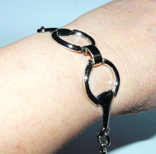 Einzelstück, Vintage-Silber-Armband aus poliertem 925 Silber mit vier Kreisen + Stegen, Länge 20 cm, Breite ca. 2,5 cm, Klappverschluß, um 1960 - Nur erhältlich bei www.danilogold-shop.de