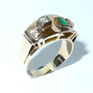 handgefertigtes Einzelstück, Vintage, Unikat Smaragd-Ring aus 585 Gelbgold mit einem Smaragd-Baguette + 3 Altschliff-Diamanten von zusammen 0,10 Karat, typisches Design für die Zeit um 1960, Ringweite 58 -	Unikate und Pretiosen nur erhältlich im Onlineshop der Goldschmiede Danilo!