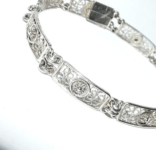 Vintage-Einzelstück, schmales Filigran-Armband, Armreif, Gliederarmband aus 800 Silber, 18,5 cm lang, 8 filigrane, rechteckige Elemente, poliert, um 1930, Kastenschloß - Goldschmiede Danilo