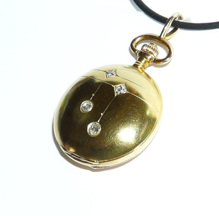 antikes Einzelstück, Vintage-Taschenuhr-Anhänger, Jugendstil, runde Form, poliert, 4 Altschliff-Diamanten von zusammen ca. 0,25 Karat, 585 Gold, um 1900 -	Vintage-Schmuck nur im Onlineshop von danilogold!