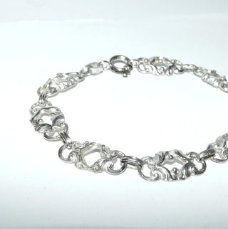 antikes Einzelstück, Biedermeier-Vintage-Armband aus 800 Silber mit floralen Gliedern + Ösenverbindungen, Länge 19 cm, Federring, um 1880 -	Unikate und Pretiosen nur erhältlich im Onlineshop der Goldschmiede Danilo!