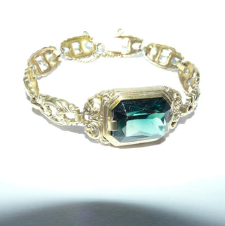 antikes Einzelstück, Biedermeier-Vintage-Armband aus vergoldetem Silber mit einer großen, facettierten, typische flaschengrünen Turmalin-Replik als 8-Eck geschliffen, Länge 18,5 cm, Kastenschloß, Sicherheitskette, um 1880 -	Vintage-Schmuck nur im Onlineshop von danilogold!