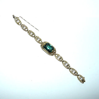 antikes Einzelstück, Biedermeier-Vintage-Armband aus vergoldetem Silber mit einer großen, facettierten, typische flaschengrünen Turmalin-Replik als 8-Eck geschliffen, Länge 18,5 cm, Kastenschloß, Sicherheitskette, um 1880 -	Vintage-Schmuck nur im Onlineshop von danilogold!