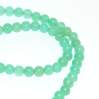 apfelgrünes Einzelstück, Chrysopraskugelkette, Chalcedon-Varietät, Durchmesser der Kugeln 5,3 mm, Verschluß 925 Silber-Karabiner, Länge 43cm, auf Stahlseide - Goldschmiede Danilo