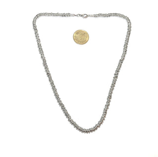 besonderes Einzelstück, Ösenkette mit innen verlaufender Fuchsschwanzkette aus massiv 925 Silber, flexibler Halsreif mit Karabiner, Gesamtlänge 42,5 cm, Durchmesser ca. 4,6 mm. Als Solo-Kette oder für größere Anhänger geeignet. Die Kette legt sich wunderbar an den Hals an -	Einzelstücke nur erhältlich bei www.danilogold-shop.de