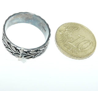 Einzelstück, Trauring, Freundschaftsring, breiter Ring aus 835 Silber "Blattranke", gleichlaufend, tief eingearbeitetes florales Muster, in den Tiefen geschwärzt, seidenmatt, Ringweite 57,5 -	Unikate und Pretiosen nur erhältlich im Onlineshop der Goldschmiede Danilo