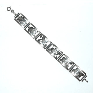 Breiteres Einzelstück, Vintage-Armband, Handarbeit, Glieder-Armband aus massiv 900 Silber, 19 cm lang, 6 ausgesägte Rechtecke mit gravierten Blüten z.B. Enzian, Federringverschluß, um 1950 -	Handgefertigtes Unikat! Nur im Onlineshop von Juwelier & Goldschmiede Danilo!
