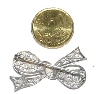 handgefertigtes Einzelstück, Schliefen-Brosche, in Filigran-Technik gefertigte breite Schleife aus Silber 835, Größe ca. 40 mm x 21 mm, um 1940 -	Nur erhältlich im Onlineshop von Juwelier & Goldschmiede Danilo!