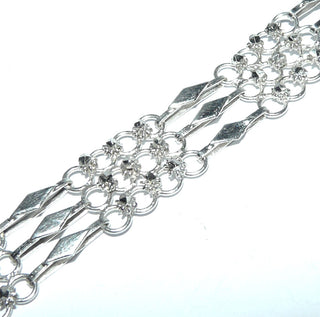 Einzelstück, filigranes, funkelndes Armband aus 925 Silber mit Elementen mit Kreis-Design + Stegen, Schiebeverschluß, Länge 19,5 cm, Breite 13,5 cm. - Nur erhältlich im Onlineshop von Juwelier & Goldschmiede Danilo!