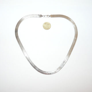 flaches Einzelstück, Silbercollier, flexibler Halsreifen, Heringbone-Halskette, flaches Fischgrät-Muster, aus Silber 925, Länge 45 cm, 7,2 mm breit - Goldschmiede Danilo