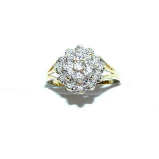 funkelndes Einzelstück, Diamantring, Antragsring, Verlobungsring aus 585 Gold, größere Rosette aus 21 Diamanten von zusammen 0,10 Karat in Krappenfassungen gefaßt & in den Tiefen rhodiniert, Ringweite 51, poliert -&nbsp; Goldschmiede Danilo