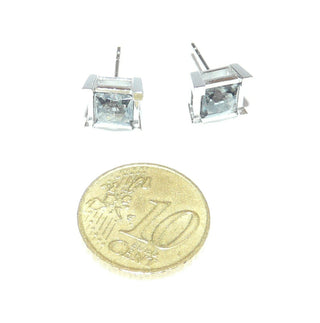 graugrüne Einzelstücke, Zirkoniaohrstecker, quadratische, funkelnd facettierte Kristalle in 925 Silber Krappenfassung eingelassen - Goldschmiede Danilo
