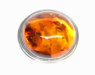 großes Einzelstück der Natur, Handarbeit, Brosche aus 925 Silber mit einem großen, fast runden, orange-braunen / cognacfarbenen, natürlichen Bernstein mit wunderschönen Einschlüssen, mit einem feinen, zarten Silberspiegel umrandet, in den Tiefen geschwärzt, ca. 52 mm x 57 mm - Unikatschmuck nur erhältlich im Onlineshop von Juwelier & Goldschmiede Danilo! 