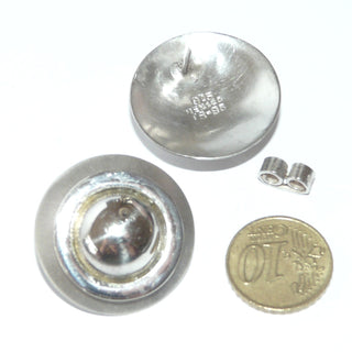 markante Einzelstücke, große runde Ohrstecker aus massivem 925 Silber, poliert + matt, flache Schale, Halbkugel + ausgesägter Rand, Mexiko -	Nur erhältlich im Onlineshop von Juwelier & Goldschmiede Danilo!