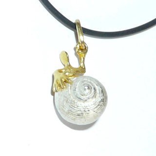 ausgefallenes Einzelstück, großer Anhänger "Schneckenreiter" zweifarbig gearbeitet aus 750 Gold + 925 Silber weißgesiedet -	Einzelstücke nur erhältlich bei www.danilogold-shop.de