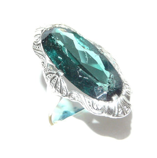 langovales Einzelstück, grüner Vintage-Ring aus einem 835 Silber Oberteil &  einer Ringschiene aus 333 Gold, poliert, grüne, funkelnd facettierte, große, langovale, beriebene Turmalin-Replik, Ringweite 47, um 1930 - Goldschmiede-Danilo 