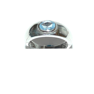 hellblaues Einzelstück, ovaler klassischer Banding aus 925 Silber poliert, mit einem ovalen, funkelnd facettierten Zirkonia als Aquamarin- bzw. Blautopas-Replik in Zargenfassung, Ringweite 56,5 - Goldschmiede Danilo