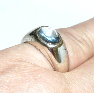 hellblaues Einzelstück, ovaler Bandring, klassisch, quer zum Finger aus massiv 925 Silber, poliert mit einem ovalen Cabochon als Aquamarin- / Blautopas-Replik, ringweite 53,5 - Goldschmiede Danilo