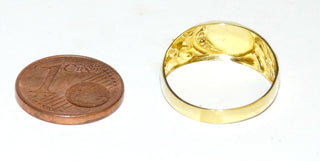 Einzelstück, kleiner klassischer Herrenring, Siegelring aus 333 Gold mit einem Diamant im Verschnitt gefaßt, ovale, seidenmatte Gravur-Fläche auf dem Ringkopf, schön am kleinen Finger, Seitenflächen angedeutetes Panzerketten-Muster, eine Gravur ist möglich, Ringweite 50,5 -	Einzelstücke nur erhältlich bei www.danilogold-shop.de