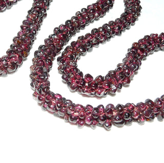 Einzelstück, lange, dicke, gedrehte Granat-Kette mit einer Gesamtlänge von 76 cm, kein Verschluß im typischen modernen Granat-Rot - Einzelstücke nur erhältlich bei www.danilogold-shop.de