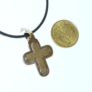 kompaktes Einzelstück, massiver Kreuz-Anhänger 585 Gold, gleichlaufende polierte Streben mit abgerundete Enden, diagonale Streifen in Roségold + Weißgold, ein Luftschnitt erweckt den Eindruck, daß zwei Kreuze übereinander liegen, ein funkelnd facettierter Zirkonia als besonderer Akzent, Dreieckschlaufe, auch als Herrenanhänger geeignet -	Einzelstücke nur erhältlich bei www.danilogold-shop.de