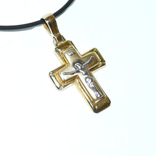kompaktes Einzelstück, massiver Kreuz-Anhänger aus 585 Gold bicolor gearbeitet, gleichlaufende, polierte Streben mit gerade Enden, Doppelkreuz-Optik in matt + poliert, halbplastische Jesusfigur in Weiß, Dreieckschlaufe, auch für Herren geeignet -	Herrenschmuck in Gold & Silber nur bei www.danilogold-shop.de