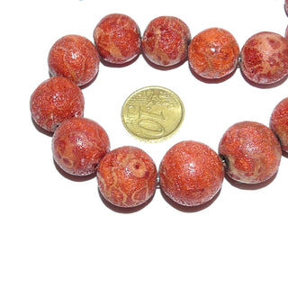 matt glänzendes Einzelstück, Statementkette, rote Schaumkoralle-Kugelkette naturgewachsen, nicht gepreßt, leichter Verlauf Durchmesser von 13,5mm auf 17,8mm, Länge 48,5cm, Metall-Karabiner, auf Stahlseide aufgefädelt - Goldschmiede Danilo