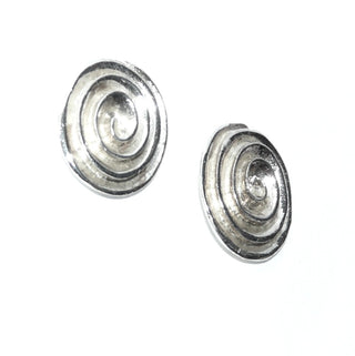 ovale Einzelstücke, Ohrstecker "Schnecke" aus 925 Silber, innen matt mit polierten Kanten, wie eine Schnecke mit aufgedrehten Kanten - Goldschmiede Danilo
