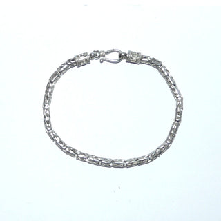 schlichtes Einzelstück, rundes Königskordel-Armband, wegen seiner Länge auch schön als Herrenarmband, aus massiv 925 Silber, wirkt am Arm fast wie ein Armreif, poliert, 20,5 cm lang, Durchmesser 3,8 mm, verzierte Endkappen, Hakenverschluß -	Herrenschmuck in Gold & Silber nur bei www.danilogold-shop.de