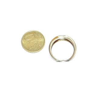 schlichtes Einzelstück, Blautopasring, Bandring aus 333 Gold mit einem funkelnd facettierten, aquamarinblauen Topas im Baguetteschliff, von 2 Seiten dezent eingefaßt, Ringweite 57 - Goldschmiede Danilo