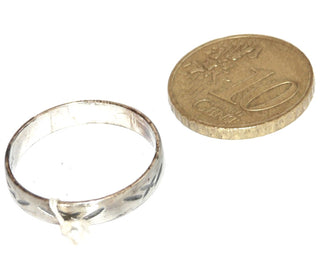 schlichtes Einzelstück, Trauring-Ring, Freundschaftsring aus 925 Silber, gleichlaufend, mit einem eingravierten Muster aus Strichen, seidenmatt, in den Tiefen geschwärzt, Ringweite 59,5 -	Unikate und Pretiosen nur erhältlich im Onlineshop der Goldschmiede Danilo!