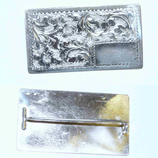 antikes Einzelstück, Handarbeit, Vintage-Brosche, floral flächig graviertes Rechteck aus 835 Silber mit einer extra für eine Monogramm-Gravur vorgesehenen Fläche / Kartusche, ca. 52,5 mm x 29,5 mm, später Jugendstil um 1915 - Schmuck mit Vergangenheit Goldschmiede Danilo