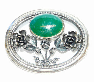 Vintage Einzelstück, ovale Silberbrosche Blumen-Bouquet aus 800 Silber mit einem grünen ovalen Achat-Cabochon, zwei plastischen, erblühten Rosen + einer Achat-Blüte, im offenen Rahmen mit Perlrand-Muster, ca. 58,3 mm x 46 mm, Später Jugendstil um 1910-1915 - Vintage-Schmuck nur im Onlineshop von danilogold!