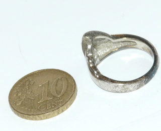 Einzelstück, stabiler Ring "Umgeschlagen" aus 925 Silber, seidenmatte + poliert, das umgeschlagene Dreieck ist sanft vergoldet, Ringweite 52 -	Nur erhältlich im Onlineshop von Juwelier & Goldschmiede Danilo!
