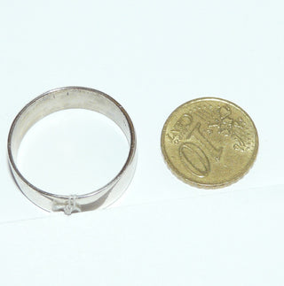 türkises Einzelstück, Vintage Herrenring aus 925 Silber, gleichlaufend, Mosaik-Einlagen aus Türkis, wahrscheinlich indianische Arbeit, Tribal-Muster, um 1970, Ringweite 70,5 - Goldschmiede Danilo