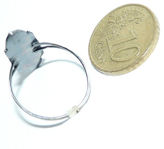 Einzelstück, zarter, eleganter Ring aus 925 Silber mit einem langgezogenen Navette aus weißem Perlmutt im "Art Deco"-Design verziert, in den Tiefen geschwärzt, Ringweite 56 -	Unikate und Pretiosen nur erhältlich im Onlineshop der Goldschmiede Danilo!