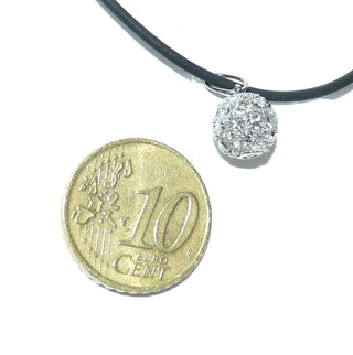 antikes Einzelstück, zarter Vintage-Diamant-Kugel-Anhänger aus 585 Weißgold, mit diversen, funkelnd facettierten Achtkant-Diamanten + Diamant-Rosen rundherum ausgefaßt, zusammen ca. 0,40 Karat, um 1940 -	Unikatschmuck nur erhältlich im Onlineshop von Juwelier & Goldschmiede Danilo! 