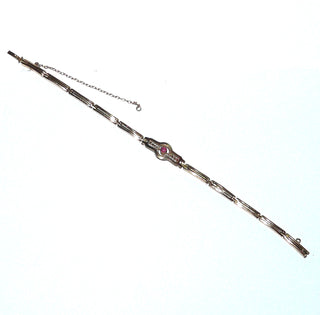 antikes Einzelstück, zartes Biedermeier-Vintage-Armband aus roséfarbenem Golddoublé, typische rote Rubin-Replik, Länge 18 cm, Kastenschloß, Sicherheitskette, um 1850 -	Vintage-Schmuck nur im Onlineshop von danilogold!