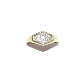 zweifarbiges Einzelstück, Brillantring, Antragsring, Verlobungsring aus 585 Gold mit 9 Brillanten von zusammen 0,27 Karat Twsi im Pavé im Weißgold 6-eck eingefaßt, Ringweite 58,5, poliert - Goldschmiede Danilo