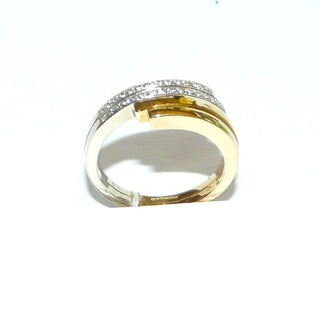 zweifarbiges Einzelstück, handgefertigter Brillantring, Antragsring, Verlobungsring aus massiv 750 Gold mit 22 Brillanten von zusammen 0,12 Karat Twsi im Pavé im Weißgold eingefaßt, Schienenenden laufen oben nebeneinander aus, Ringweite 55, poliert - Goldschmiede Danilo