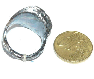 handgefertigtes Einzelstück, zweifarbiger Unikat-Ring, auch als Herrenring geeignet, aus 925 Silber geschwärzt + 999 Feingold in Keum-Boo-Technik gearbeitet, mit geschweißter, asymmetrischer Oberflächenstruktur, Ringweite 55 -	Handgefertigtes Unikat! Nur im Onlineshop von Juwelier & Goldschmiede Danilo!